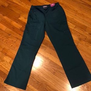 Healing Hands Purple Label Yoga scrubs